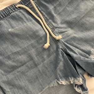 Aerie Pull on denim shorts, extra-large